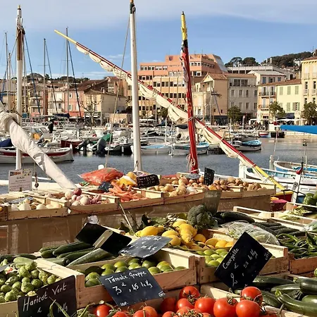 La Vela - 2 - 70m2 - Centre Vieux-port - 15mns A Pied Calanque Mugel-la Ciotat * La Ciotat